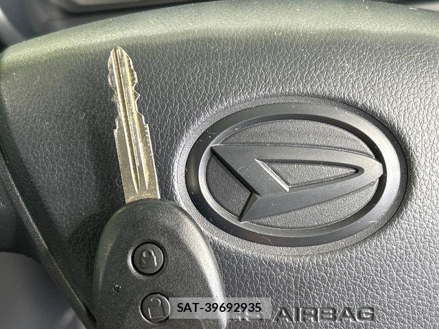 Daihatsu MIRA ES 2017-09 8131277-6