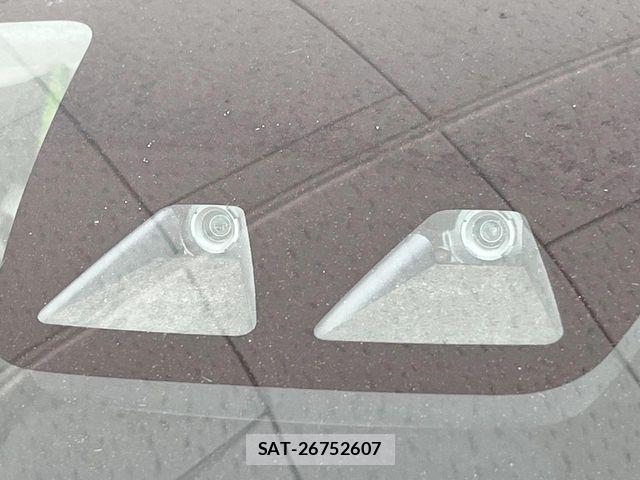 Daihatsu MIRA ES 2017-09 8208787-2