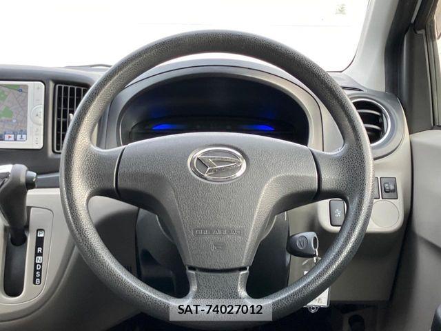 Daihatsu MIRA ES 2013-10 8208791-4
