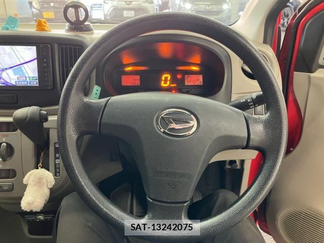 Daihatsu MIRA ES 2014-05 8208792-17