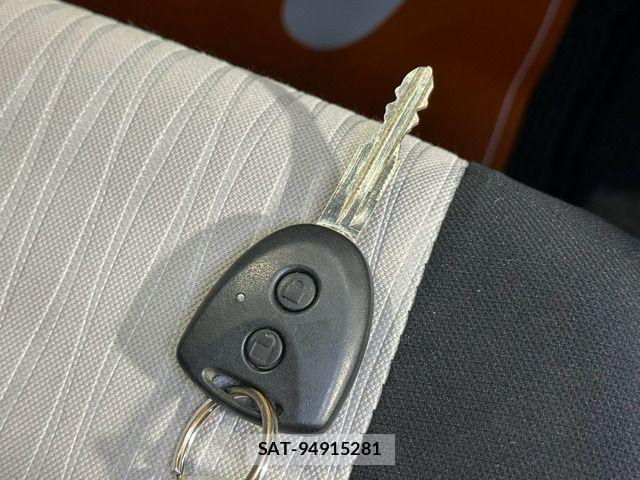 Daihatsu MIRA ES 2024-10 8208765-9