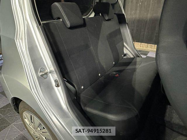 Daihatsu MIRA ES 2024-10 8208765-6
