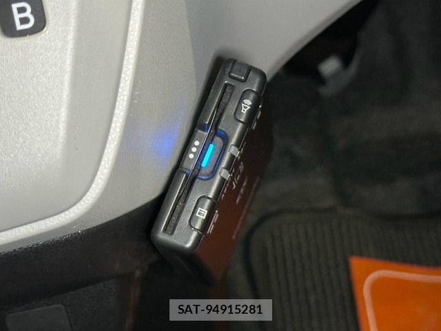Daihatsu MIRA ES 2024-10 8208765-8