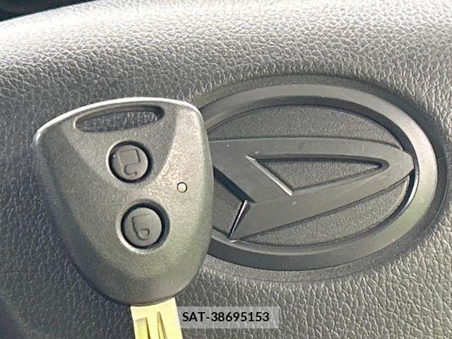 Daihatsu MIRA ES 2021-05 8208776-6