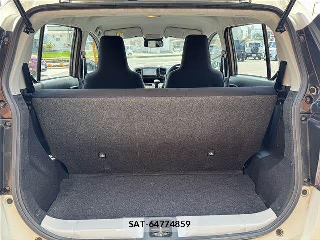 Daihatsu MIRA ES 2023-10 8230861-19