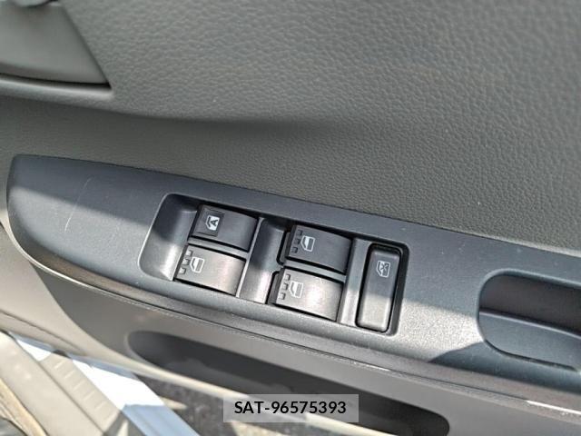 Daihatsu MIRA ES 2016-08 8245952-17