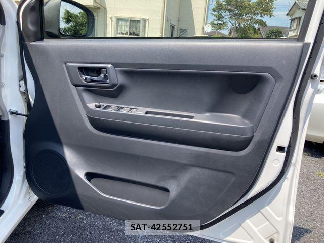 Daihatsu MIRA ES 2019-07 8315521-26
