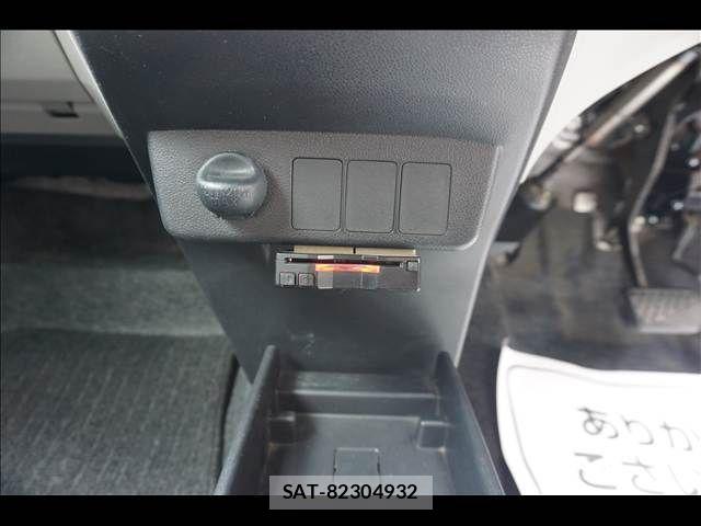 Daihatsu MIRA ES 2019-05 8336828-11