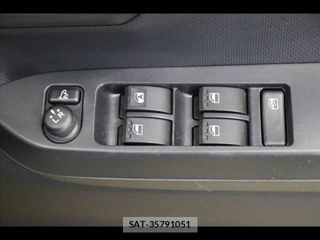Daihatsu MIRA ES 2018-10 8355001-7