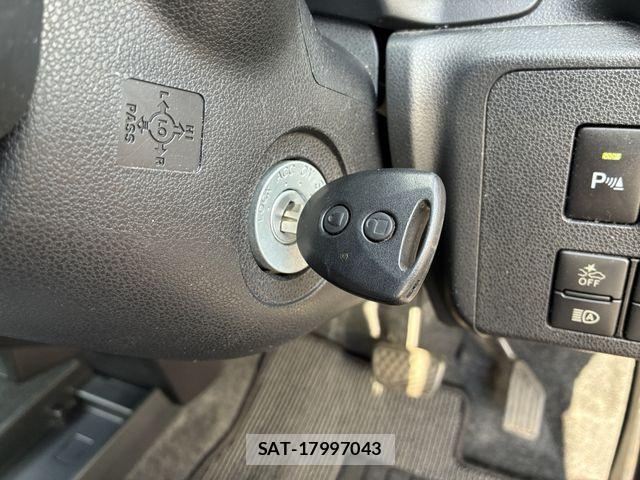 Daihatsu MIRA ES 2017-10 8355002-21