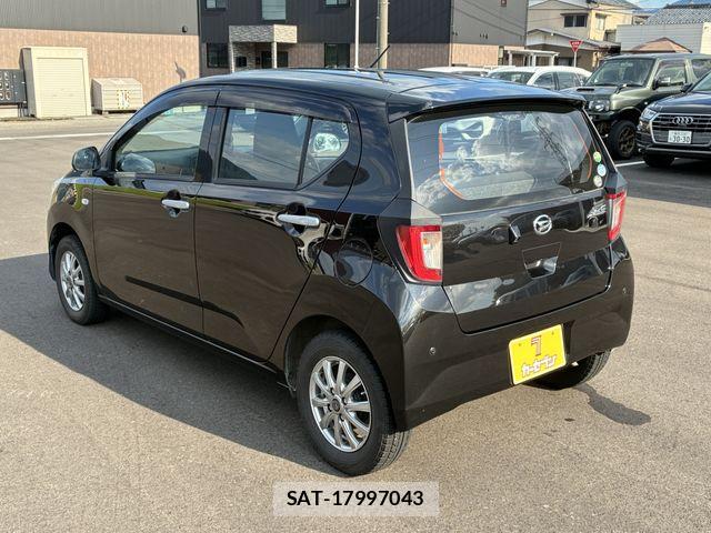 Daihatsu MIRA ES 2017-10 8355002-8