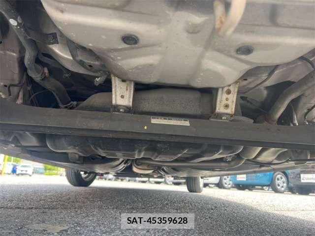 Daihatsu MIRA ES 2015-11 8367116-17