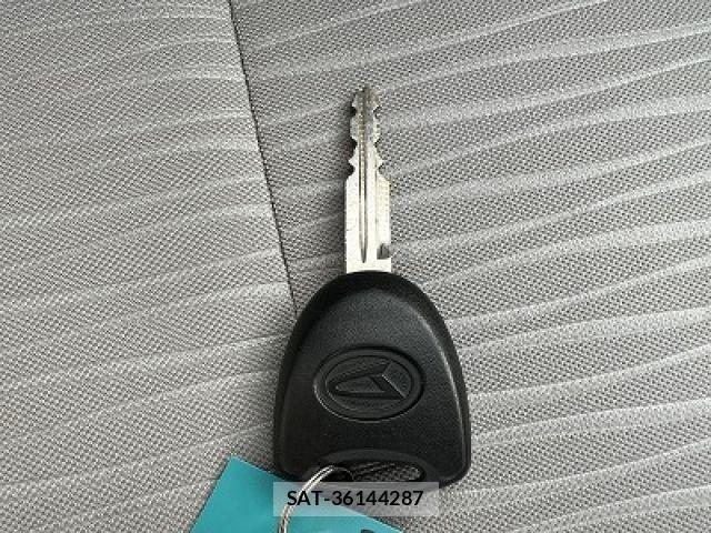 Daihatsu MIRA ES 2019-04 8367106-10