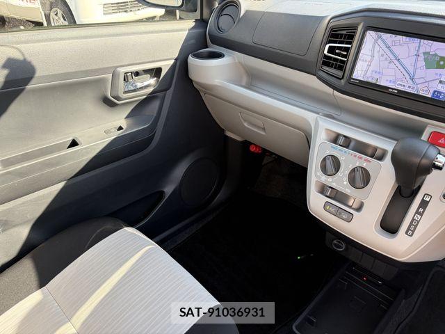 Daihatsu MIRA ES 2019-07 8367102-16