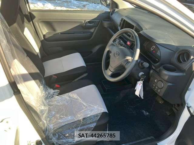 Daihatsu MIRA ES 2025-06 8367056-7