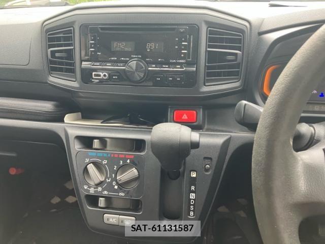 Daihatsu MIRA ES 2017-07 8367117-18