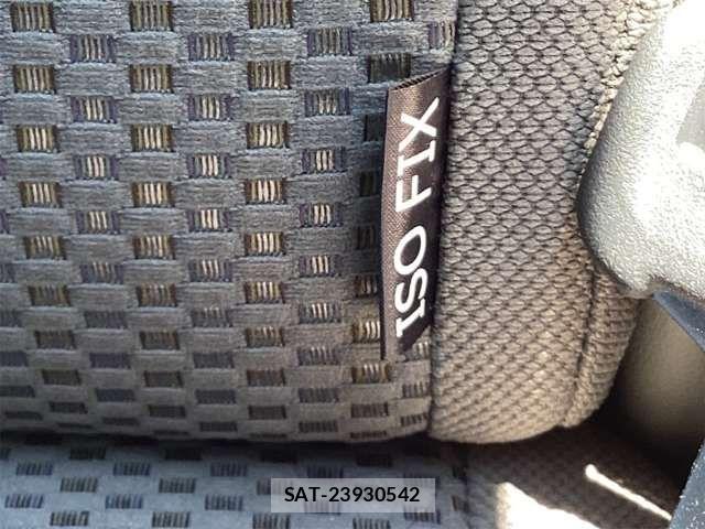 Daihatsu MIRA ES 2014-03 8367115-17