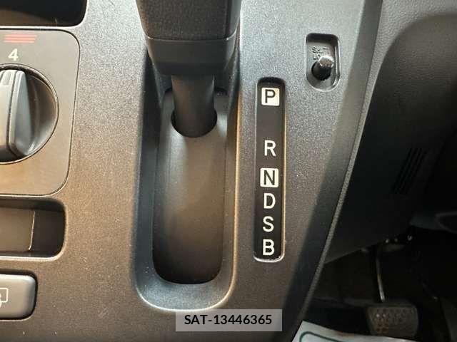 Daihatsu MIRA ES 2019-06 8367079-7