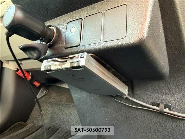 Daihatsu MIRA ES 2017-08 8413673-27