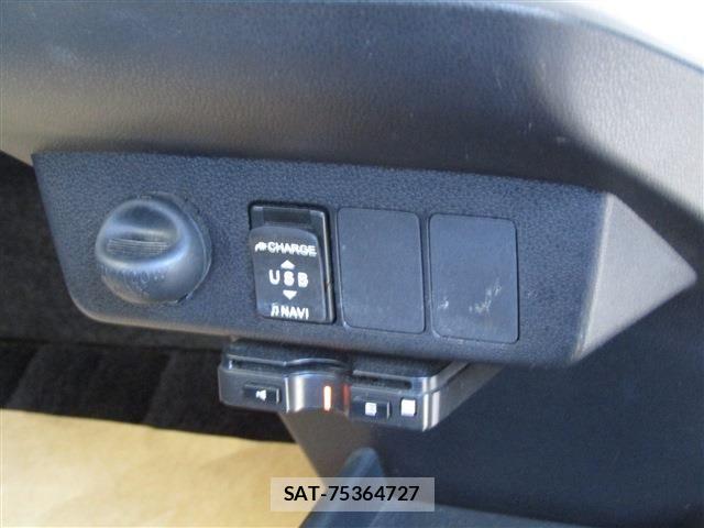 Daihatsu MIRA ES 2018-04 8457926-14