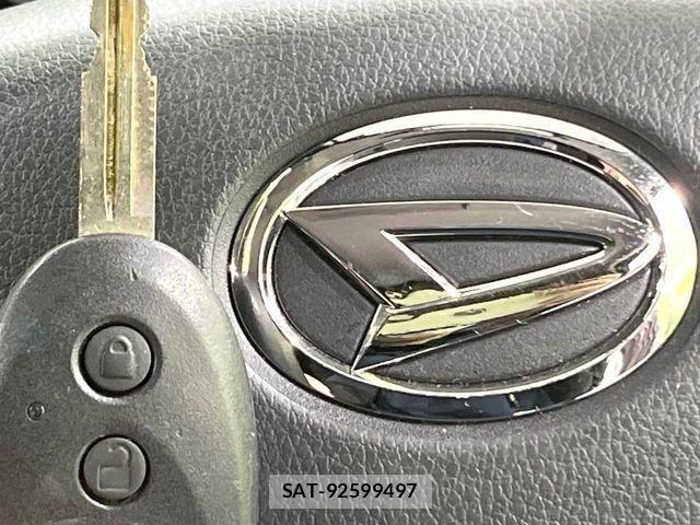 Daihatsu MIRA ES 2017-11 8525822-6