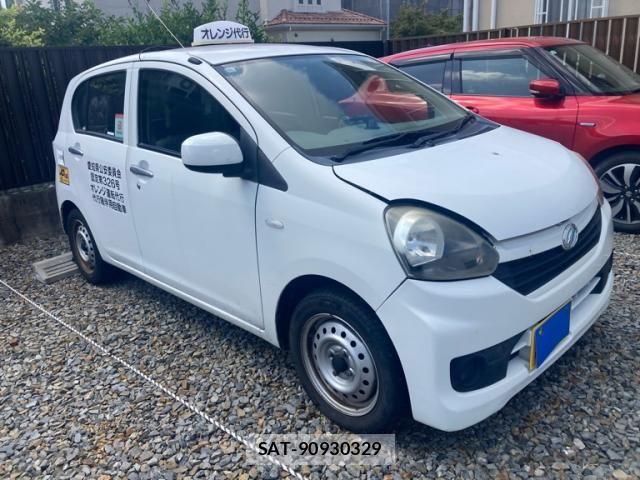 Daihatsu MIRA ES 2014-08 8562740-2