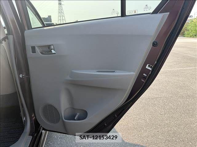 Daihatsu MIRA ES 2011-10 8562735-23