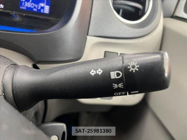 Daihatsu MIRA ES 2013-02 8562739-27