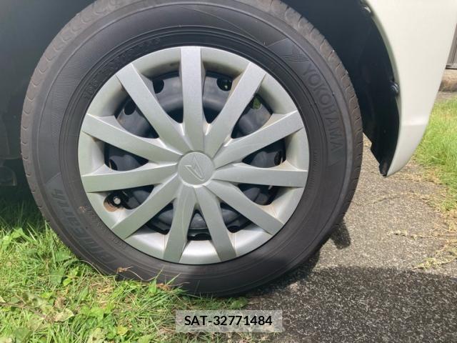 Daihatsu MIRA ES 2018-06 8660320-8