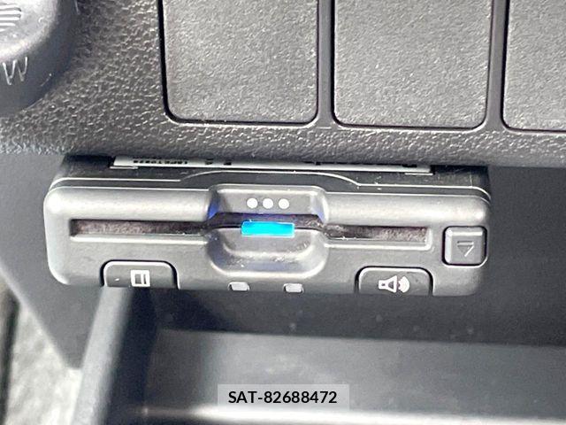 Daihatsu MIRA ES 2017-10 8660304-5