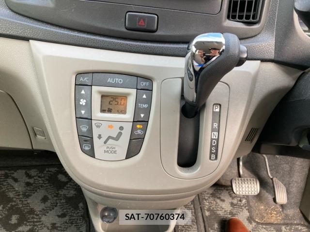 Daihatsu MIRA ES 2011-12 8660335-12