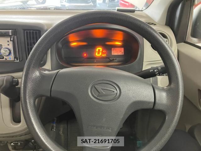 Daihatsu MIRA ES 2011-10 8685984-22