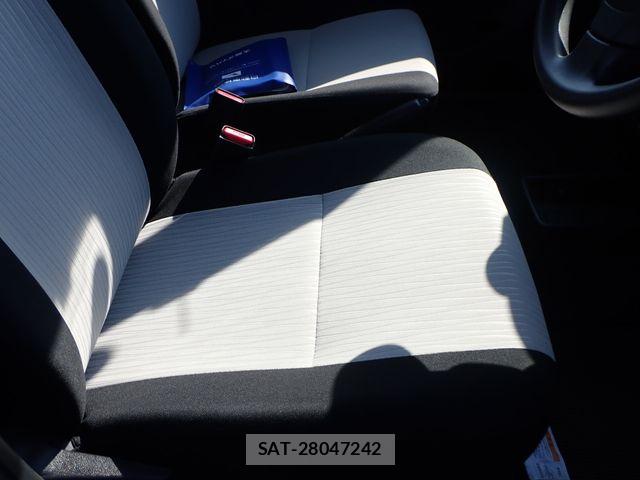 Daihatsu MIRA ES 2024-06 8781071-19