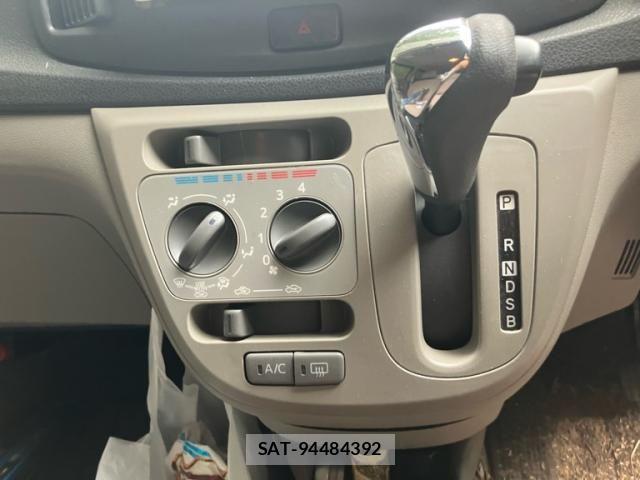 Daihatsu MIRA ES 2011-12 8796721-9