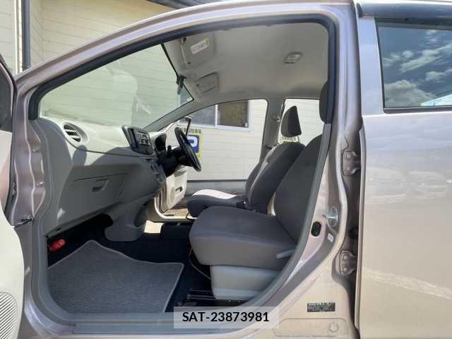 Daihatsu MIRA ES 2017-03 8796714-17