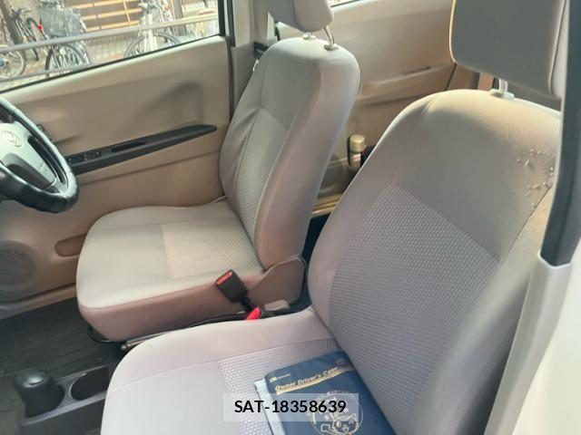 Daihatsu MIRA ES 2014-12 8830445-6