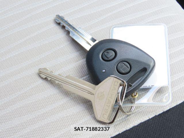 Daihatsu MIRA ES 2023-04 8849881-6