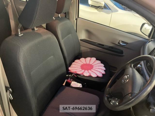 Daihatsu MIRA ES 2015-11 8849072-11