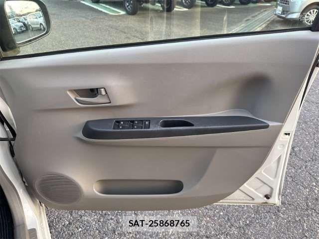 Daihatsu MIRA ES 2014-04 8880863-19