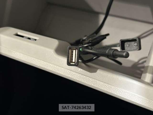 Daihatsu MIRA ES 2019-08 8880857-19