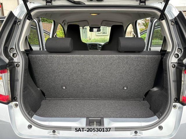 Daihatsu MIRA ES 2017-09 8880860-12
