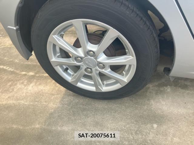 Daihatsu MIRA ES 2019-04 8883945-13