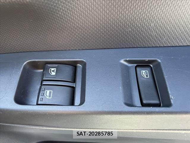 Daihatsu MIRA ES 2021-06 8883950-4