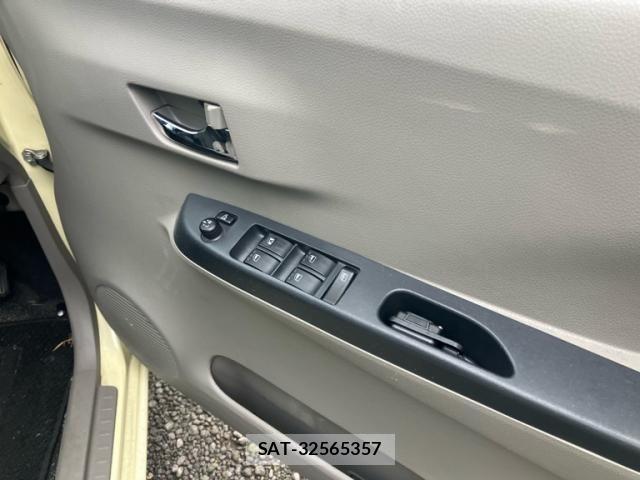 Daihatsu MIRA ES 2011-09 8883956-9
