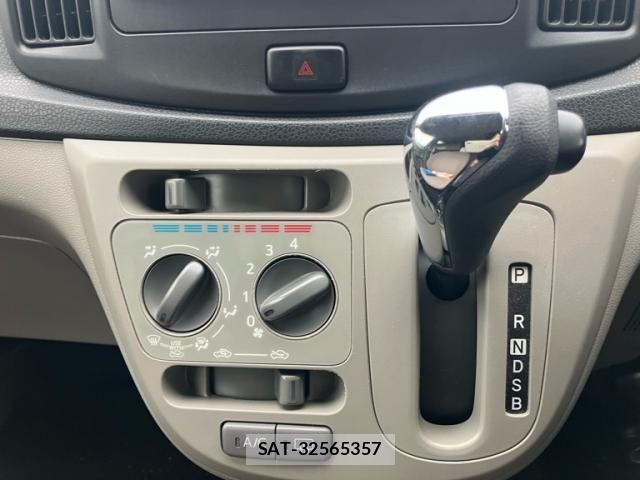 Daihatsu MIRA ES 2011-09 8883956-17