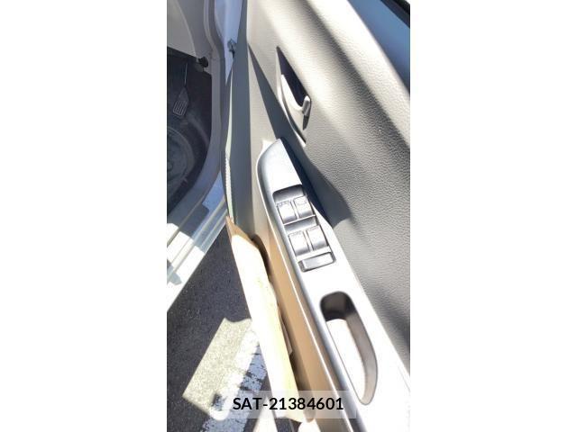 Daihatsu MIRA ES 2013-08 7618241-8