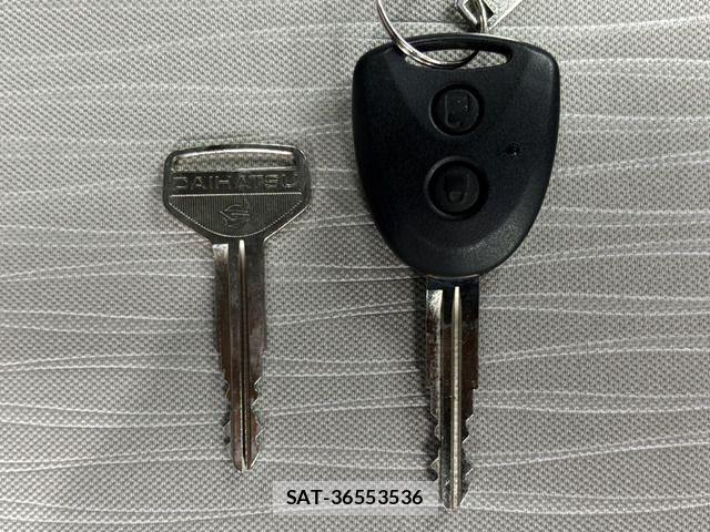 Daihatsu MIRA ES 2025-04 7618235-5