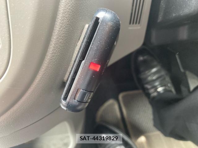 Daihatsu MIRA ES 2013-07 8036853-19