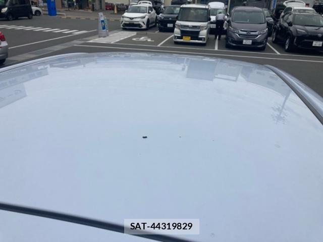 Daihatsu MIRA ES 2013-07 8036853-4