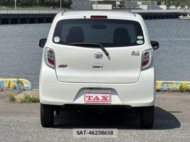 Daihatsu MIRA ES 2014-03 8074670-4